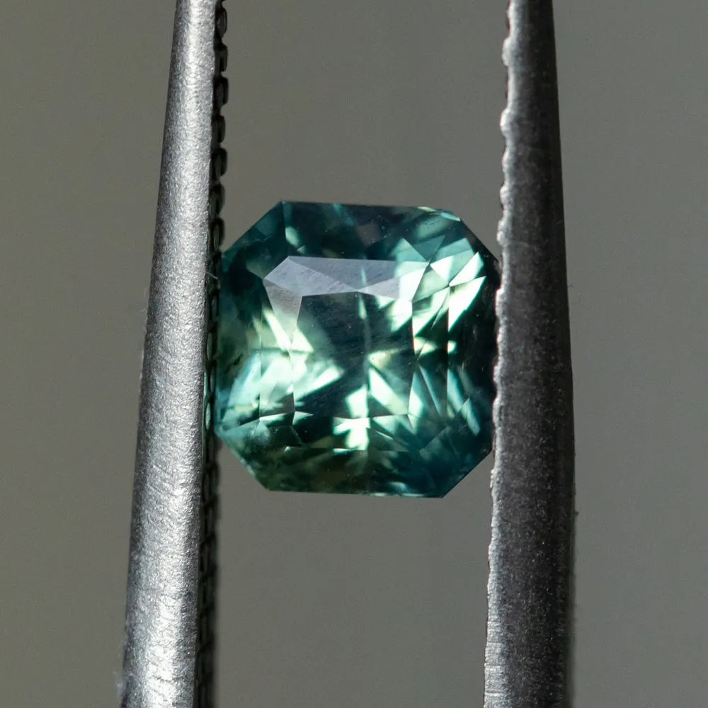 1.62CT SQUARE RADIANT MADAGASCAR SAPPHIRE, UNTREATED, PARTI BLUE GREEN YELLOW, 5.84x5.9X5MM