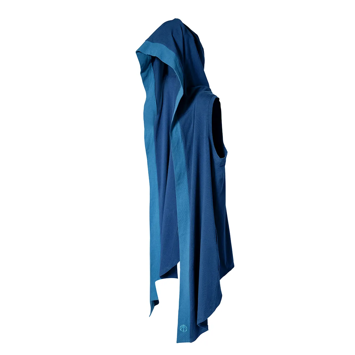 Beauty of Exandria: In Motion - Beauregard Lionett Sleeveless Hooded Cardigan