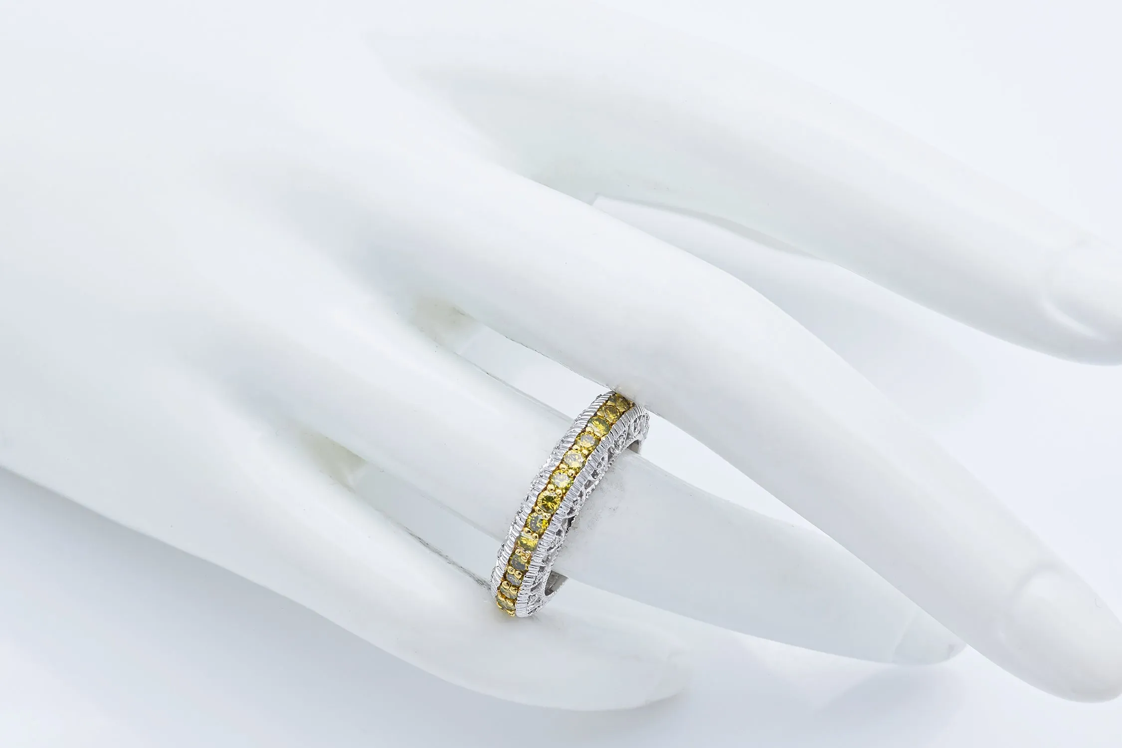 Estate 14K White Gold 1.54 TCW Yellow & White Diamond Band Ring Size 7.25