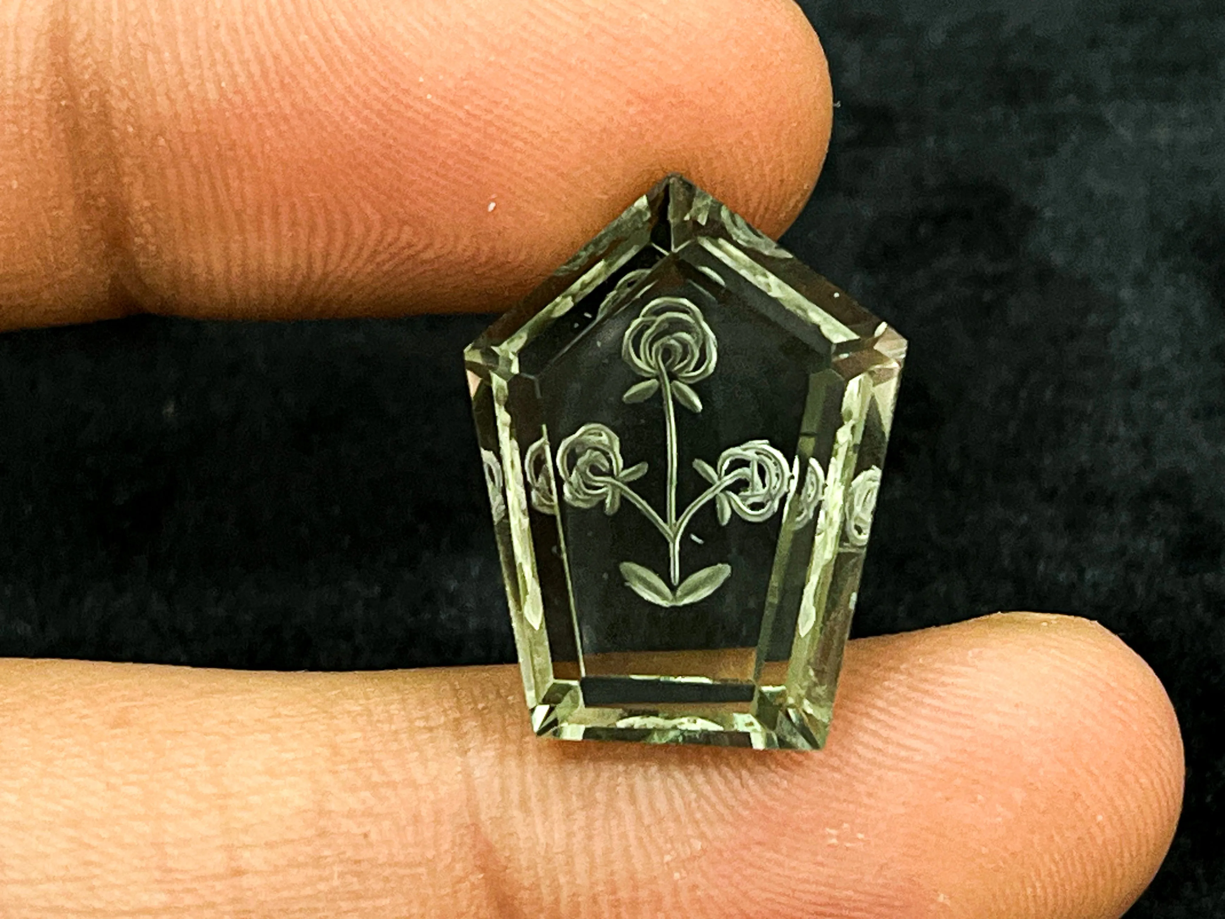 Green Amethyst Fabulous Handcarved Fantasy cut carving