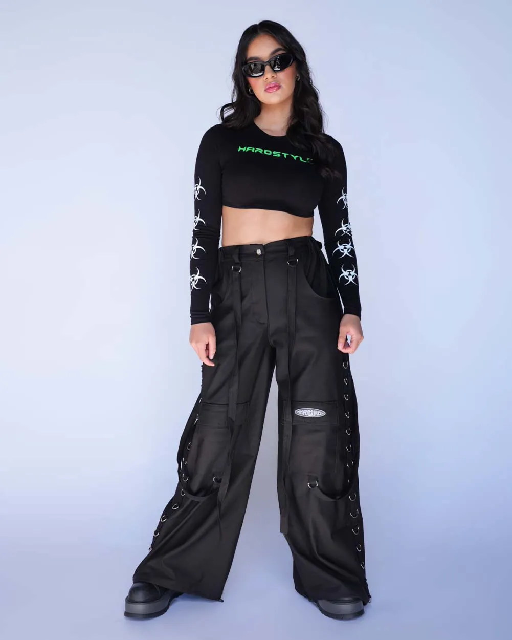 Hardstyle Hottie Long Sleeve Crop Top